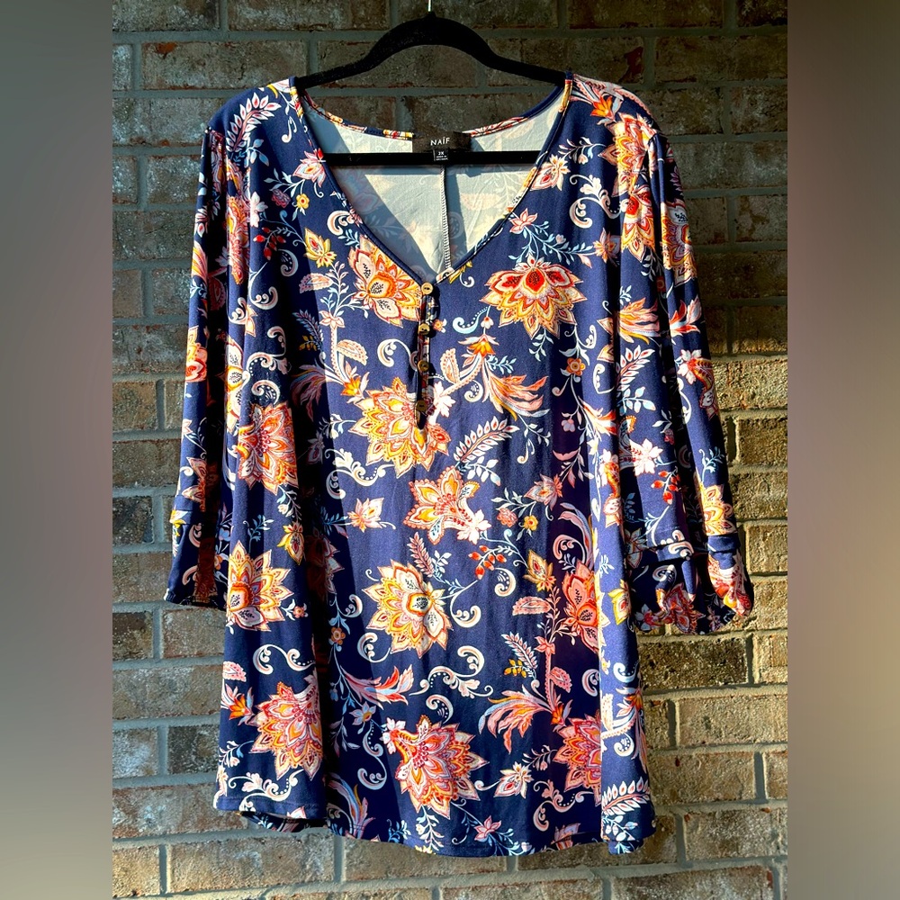 NAÏF Women's Floral and paisley Top 2x Blue and Orange loose puff layered sleeve